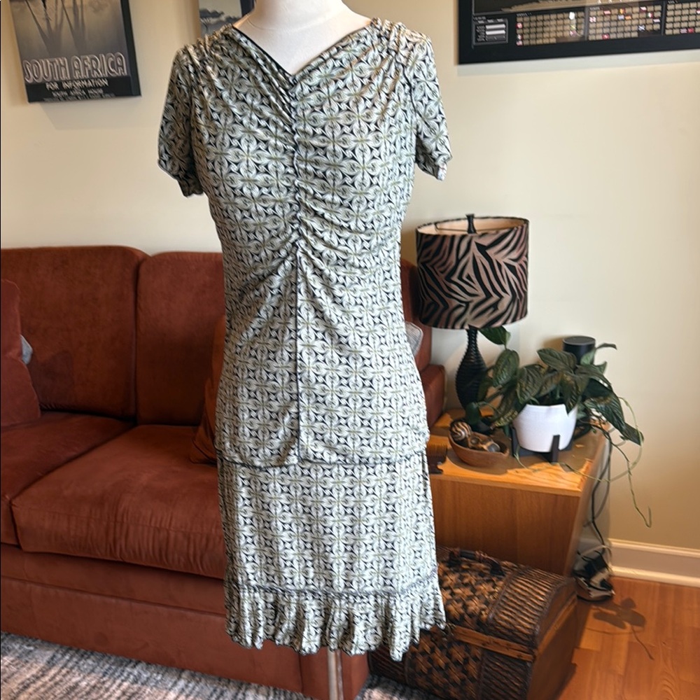 Max Studio Top (M)  and Skirt (S)